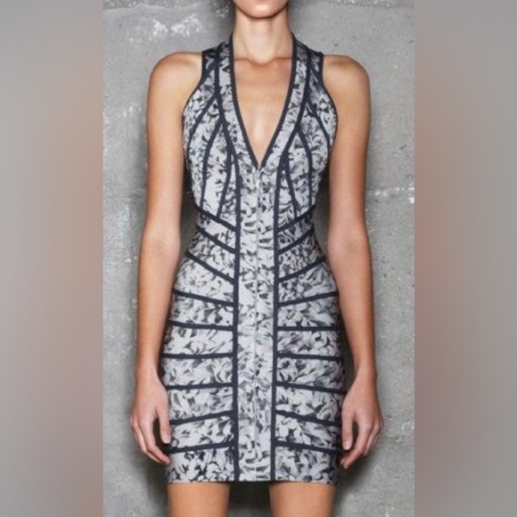 Herve Leger Zara Floral Bandage dress 👗 size Medium ❤️ HL - Picture 4 of 14